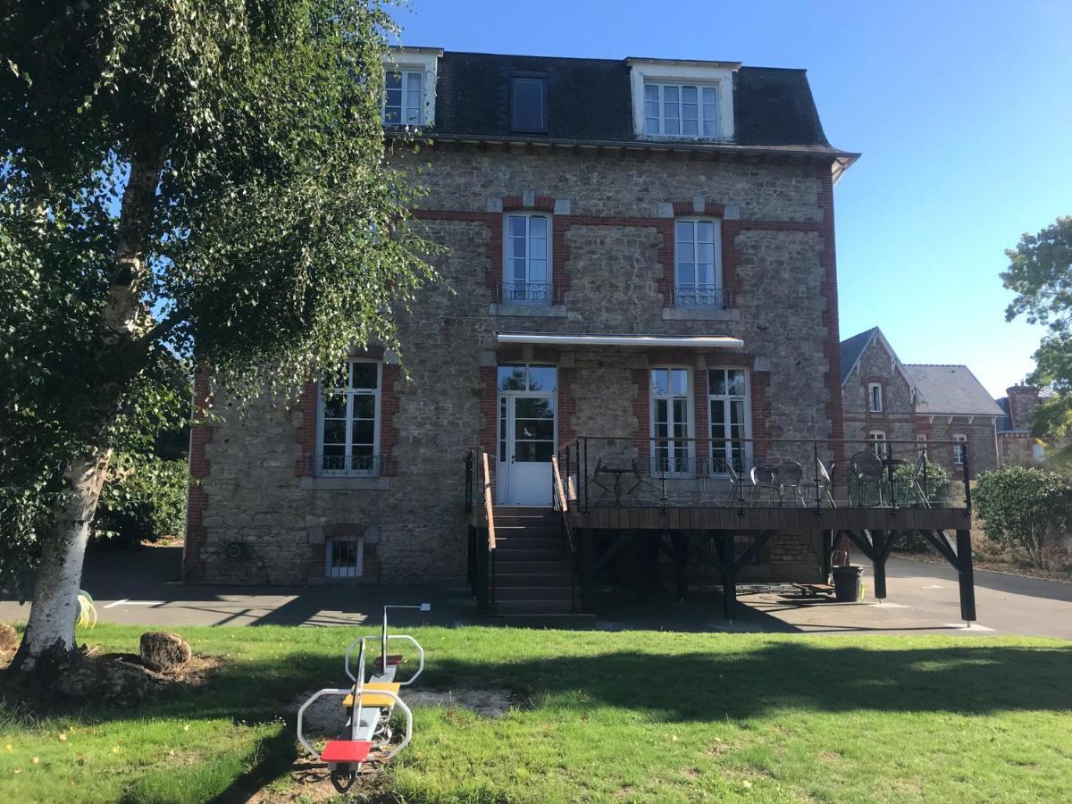 Auberge Ti'Gousket Guingamp Exterior photo